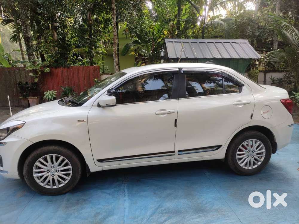Dzire Zxi With Star Stop Button And Alloy Wheels And Keyless Entry