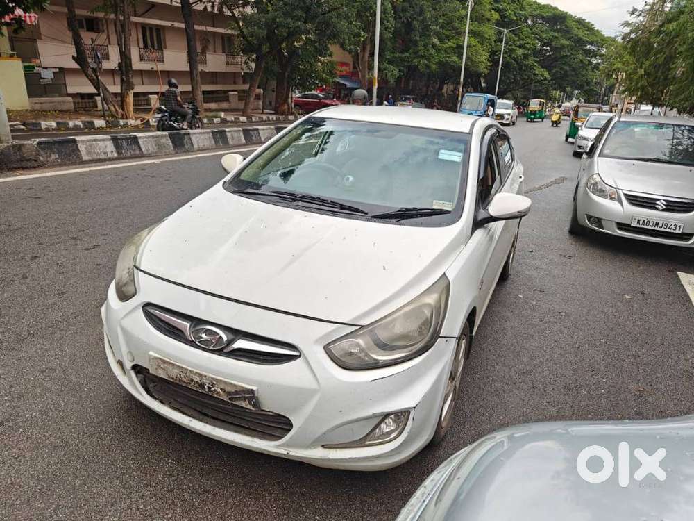 Hyundai Verna 1.6 Sx Crdi (o), 2014, Diesel