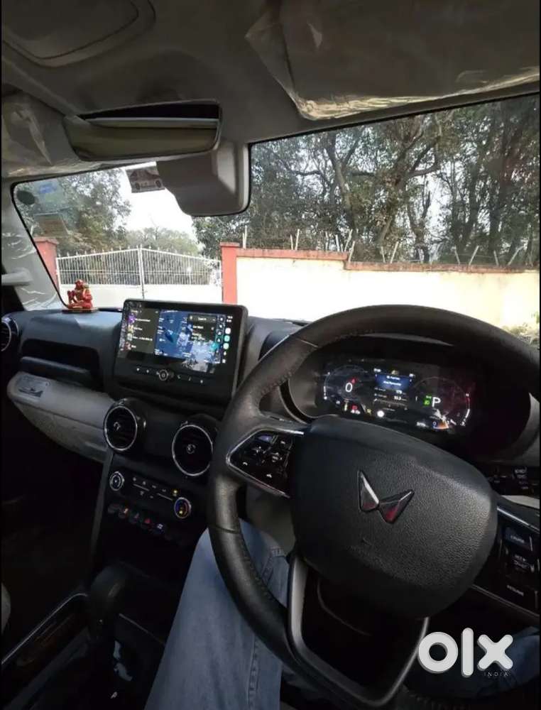 Mahindra Thar Roxx 2025