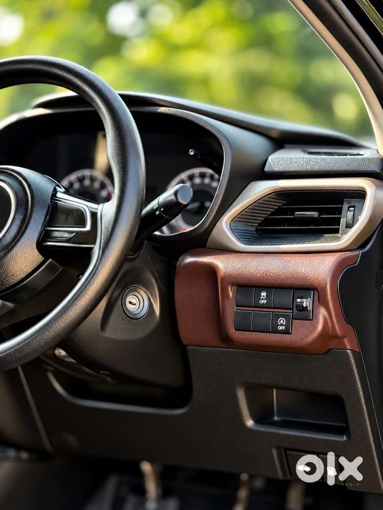 Maruti Suzuki Fronx Delta Plus 1.2l Mt, 2024, Petrol