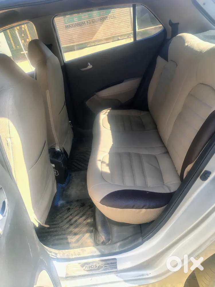 Hyundai Grand I10 Sportz Petrol 2015