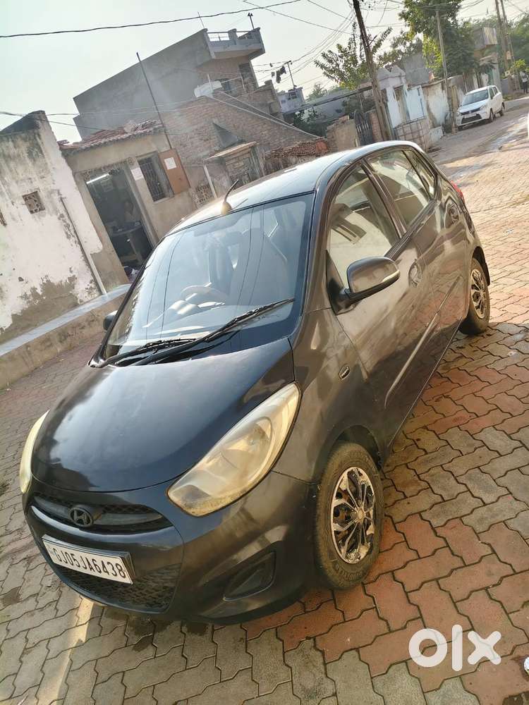Hyundai I10 2012 Cng & Hybrids 95000 Km Driven