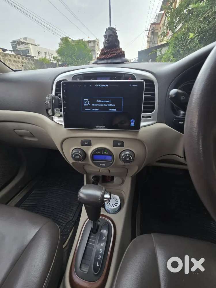 Hyundai Verna 2010