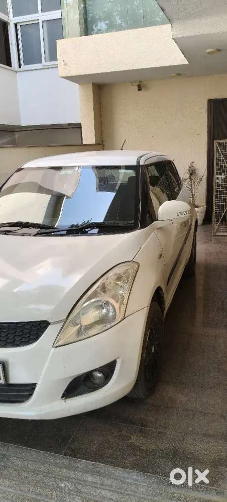 Low Run 2012 Swift Vxi + Cng (registered On Rc) - Well Maintained