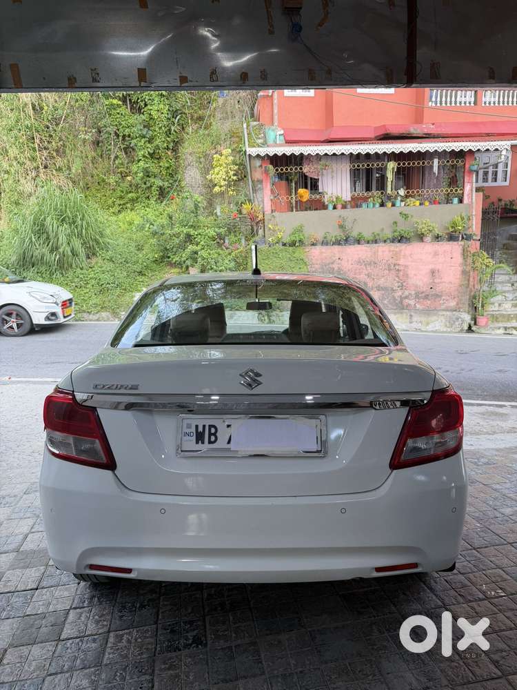 Maruti Suzuki Swift Dzire Zxi + Mt, 2023, Diesel