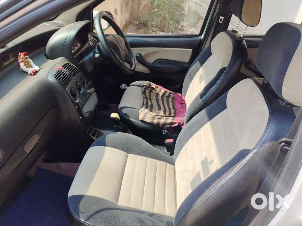 2015 Tata Indica Lxi Diesel Car