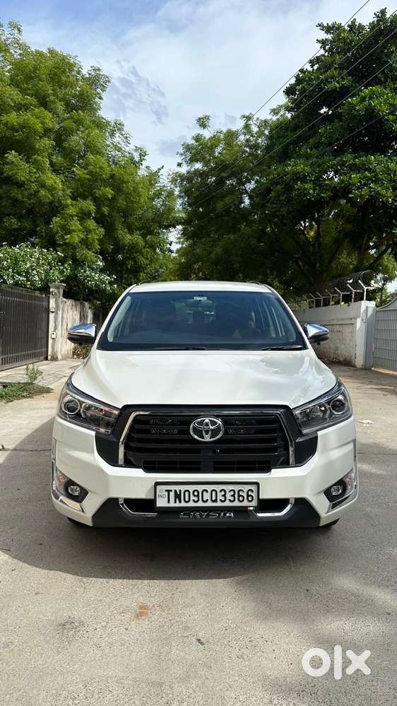 Toyota Innova Crysta 2.8z Automatic, 2018, Diesel