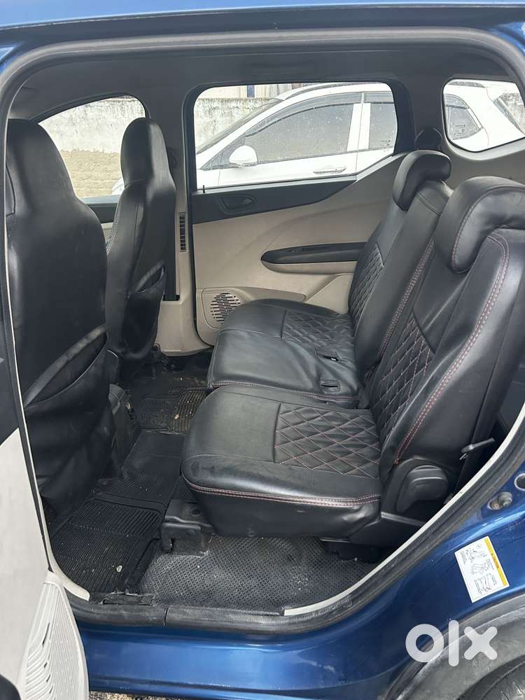 Renault Triber Rxt, 2021, Petrol