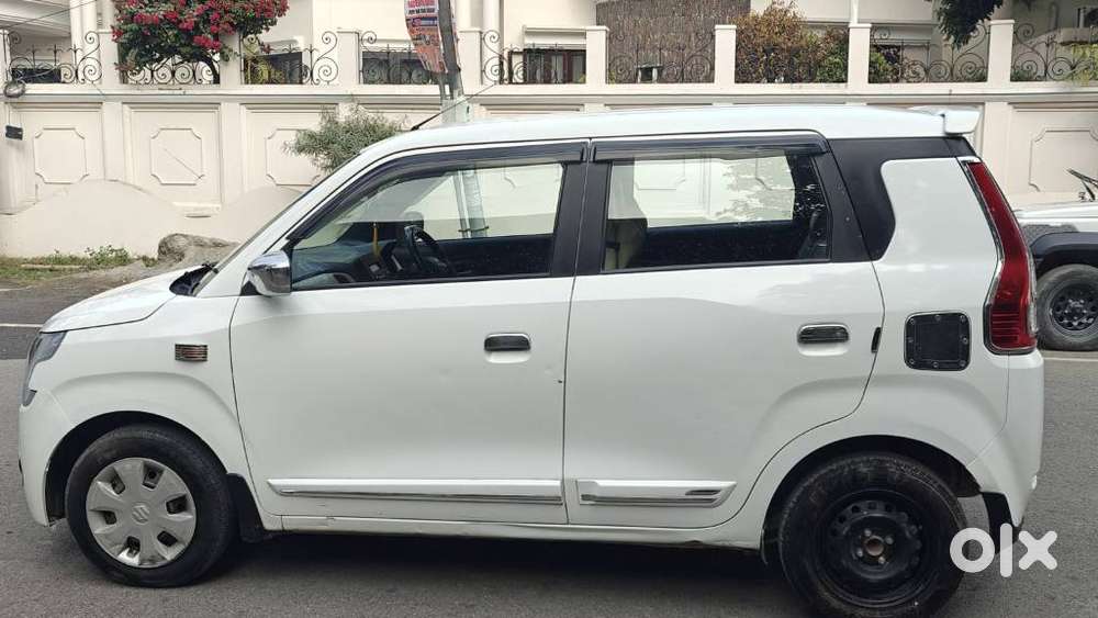 Maruti Suzuki Wagon R Zxi, 2022, Petrol