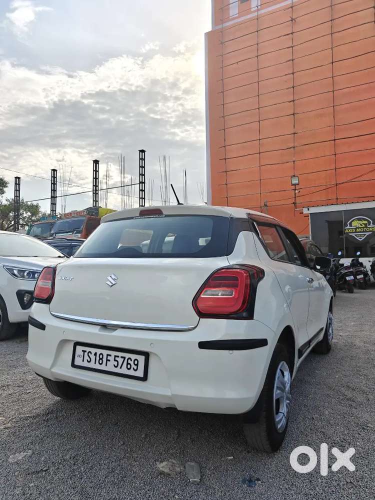 Maruti Suzuki Swift Vxi 2021  38k Km  Petrol  Excellent Condition