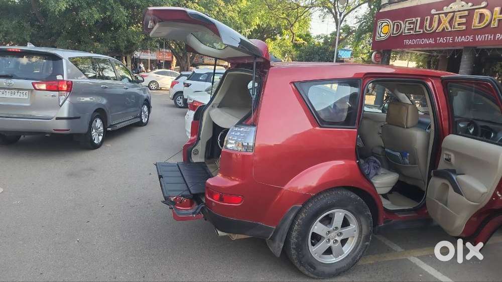 Outlander 2009 4x4 Petrol  Adventure-ready