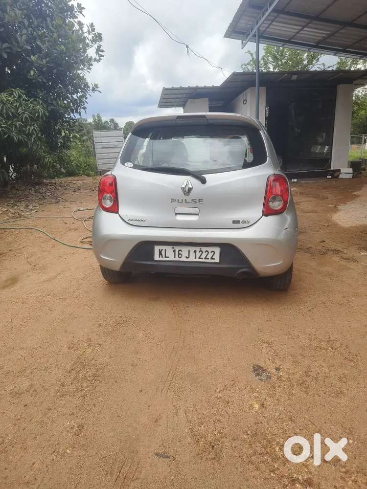 Ac
Push Button
Power Steering 
Power Window 
Alloy Wheels
Good Tyres
