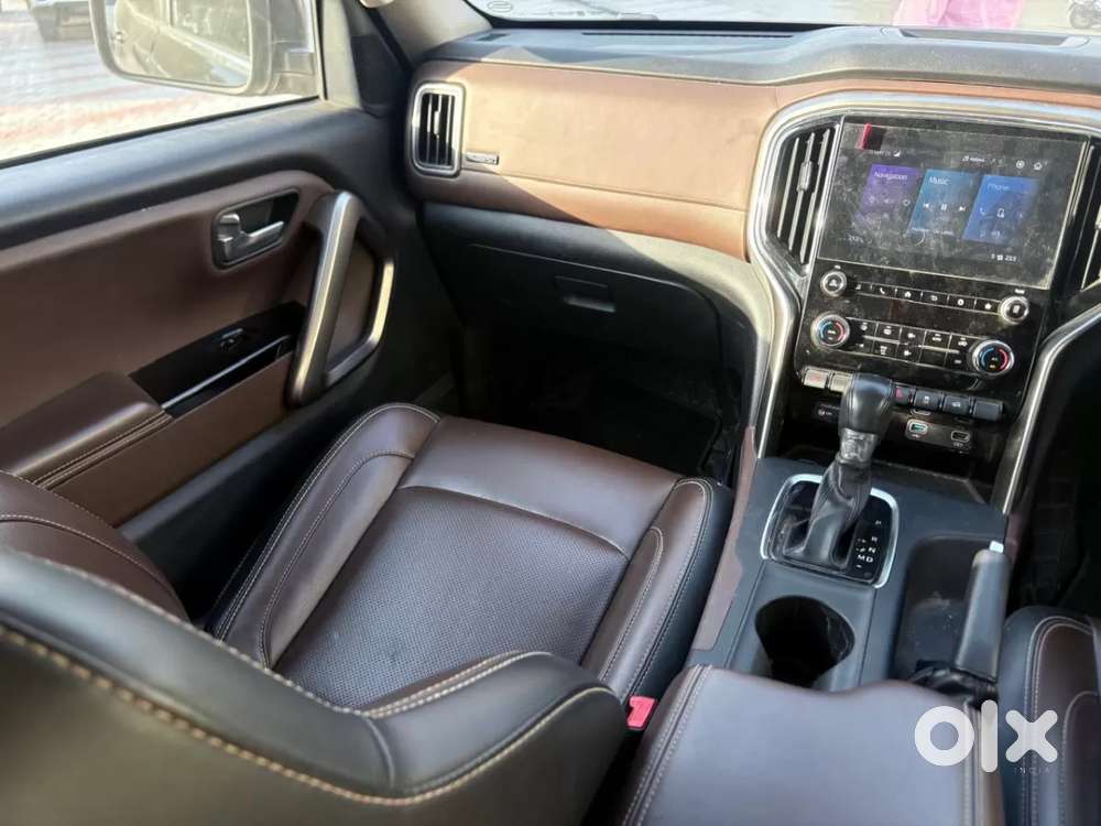 Mahindra Scorpio N Z8 Petrol At 7 Str, 2024, Petrol