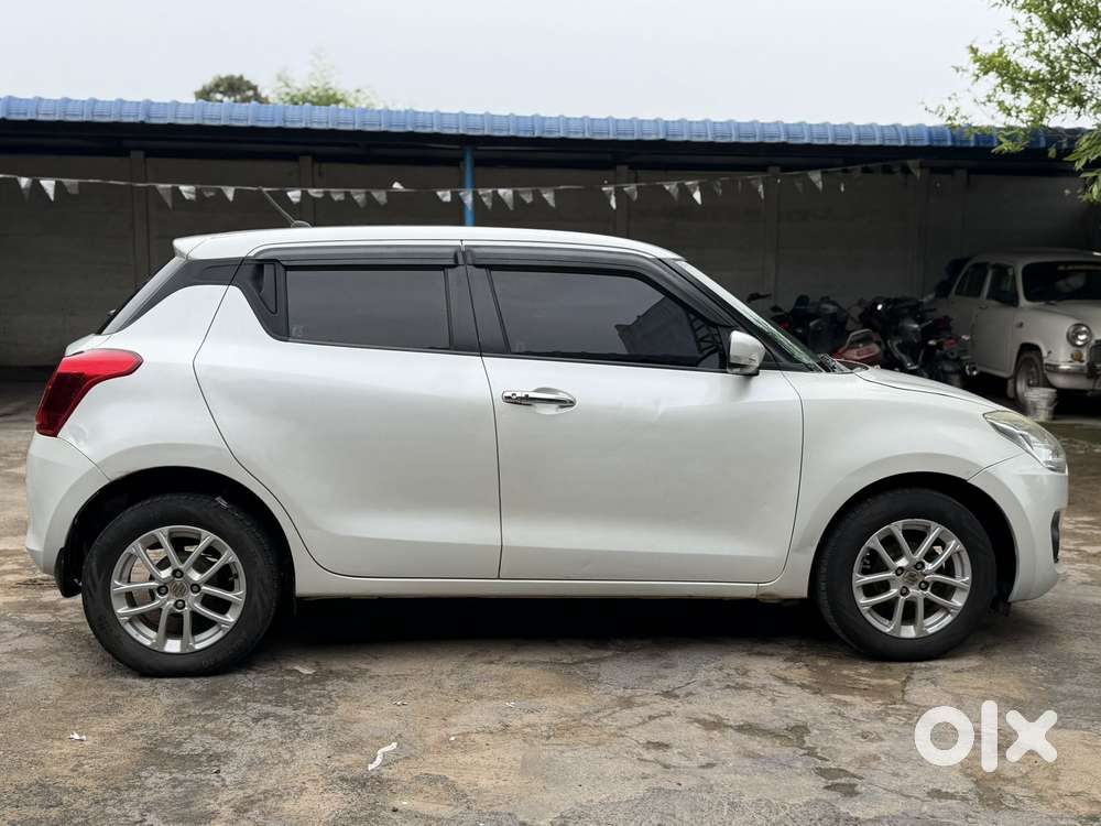 Maruti Suzuki Swift Amt Vvt Zxi, 2019, Petrol