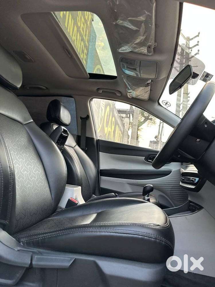 Hyundai New I20 1.2 Asta (o) Mt, 2024, Cng & Hybrids