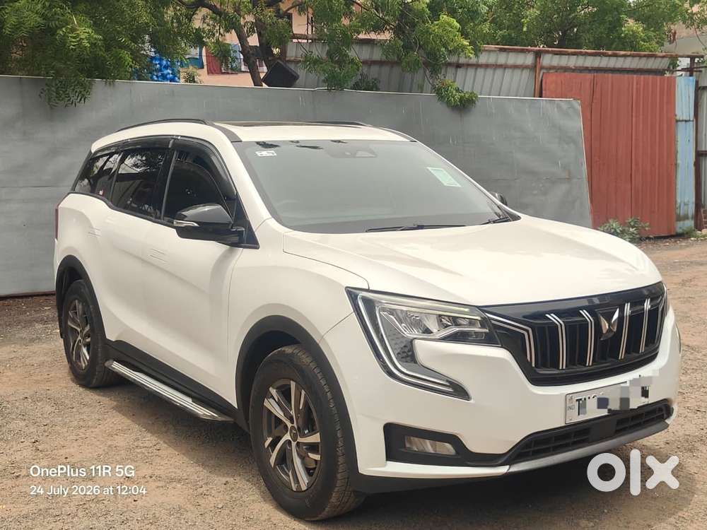 Mahindra Xuv700 2.2 Ax 7 Diesel At Str, 2022, Diesel