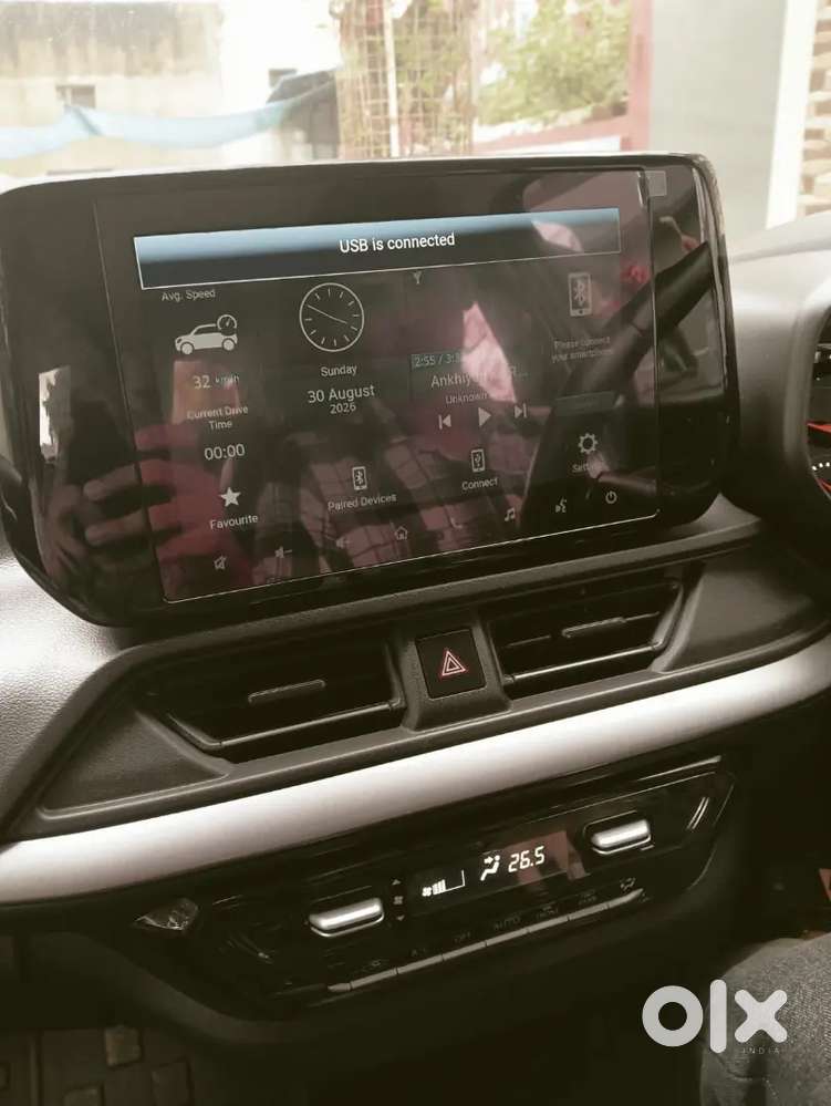 Swift 1.2 Zxi Plus 2025  In 8 Lakhs { 2026 1st Hand Price 9.75 Lakh }