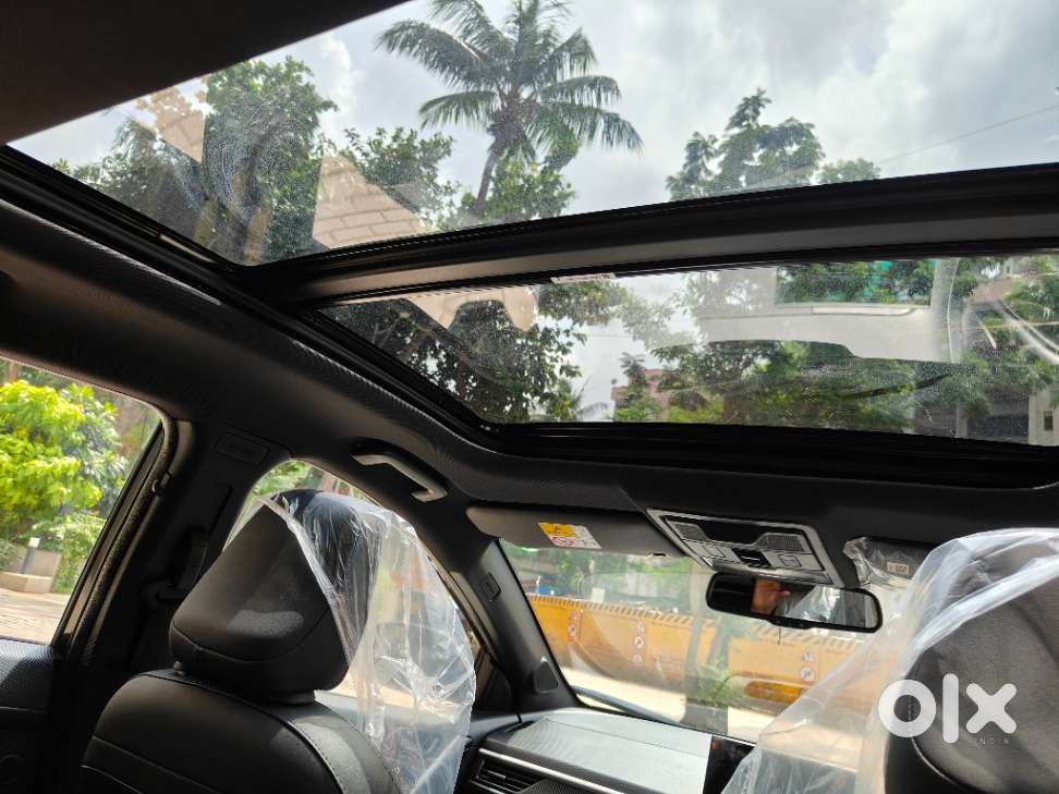 Tata Nexon Fearless Plus (ps) Red Dark Edition 1.2 Petrol 6mt, 2025,..