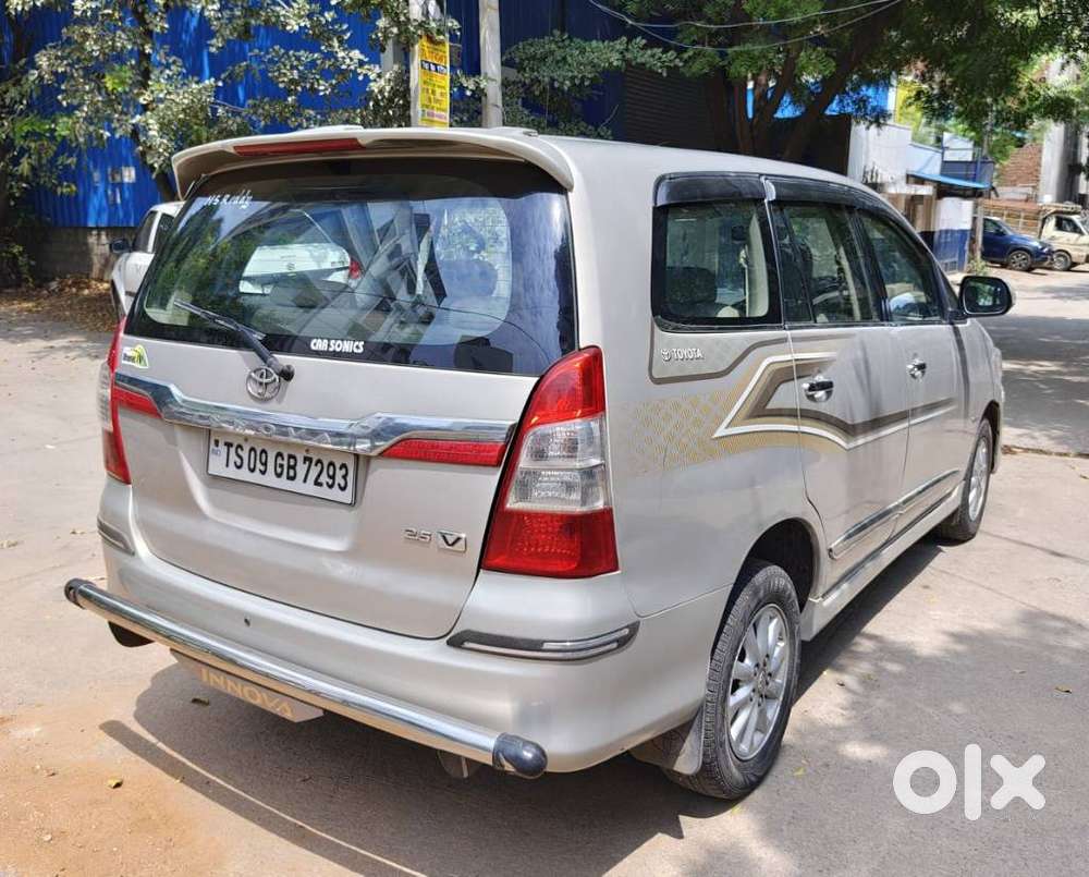Toyota Innova 2.5 V 7 Str, 2013, Diesel