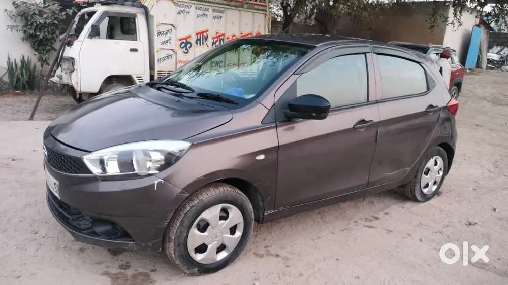 Tata Tiago Xt Icng 2018 Model