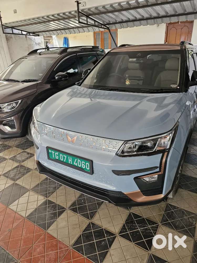 Mahindra Xuv400 Ev 2024