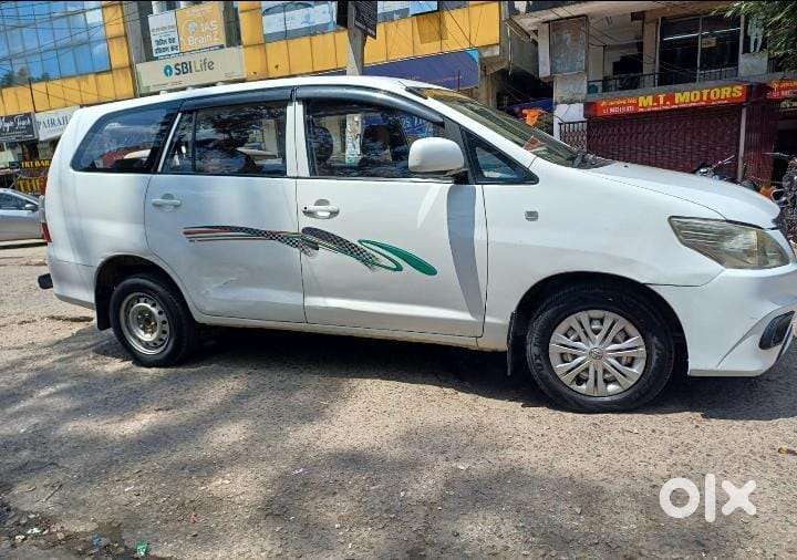 Toyota Innova 2.5 G (diesel) 7 Seater, 2016