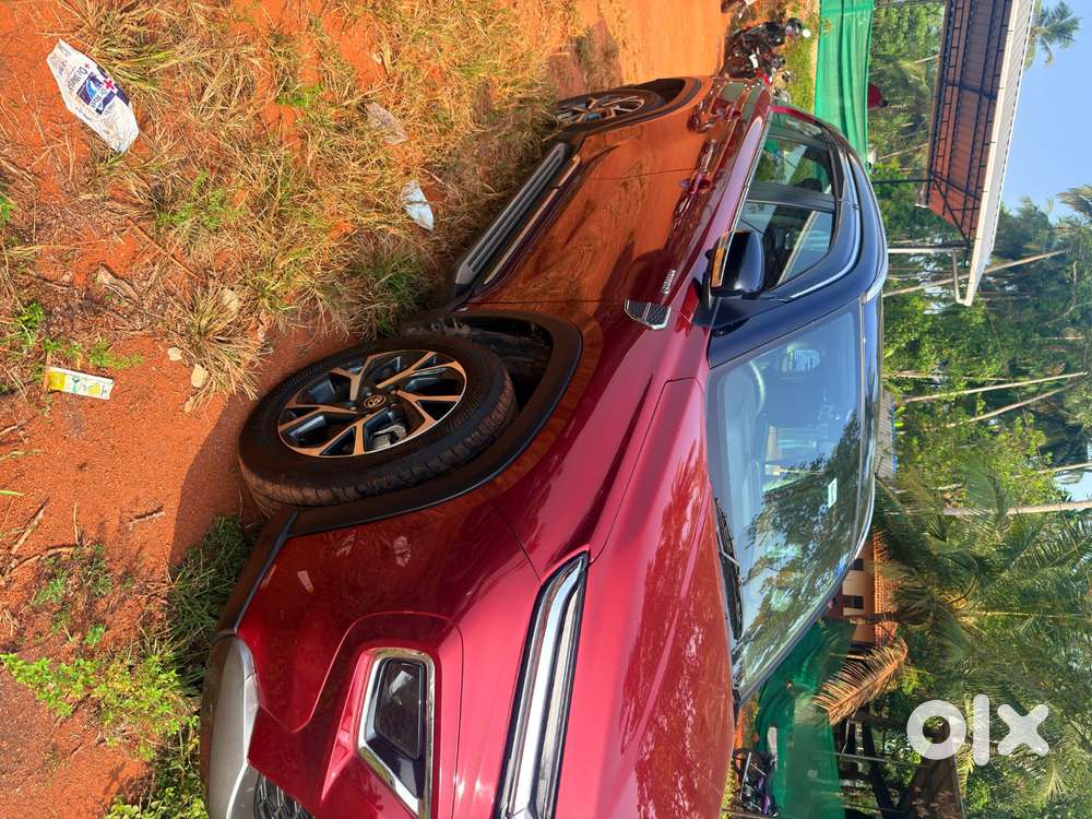 Toyota Urban Cruiser Hyryder 2024 Petrol Well Maintained