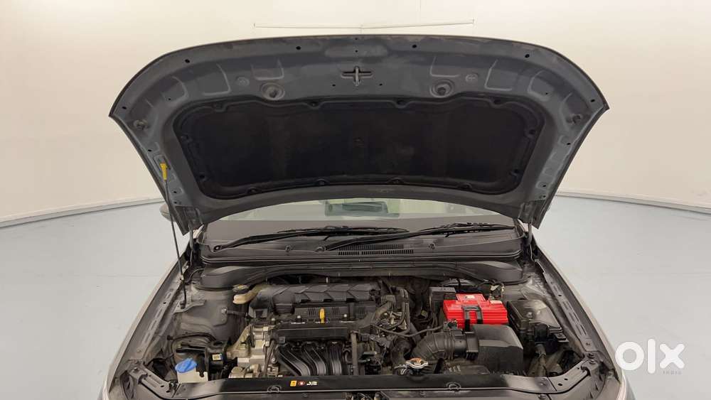 Hyundai Verna 1.5 Sx (o) Petrol Mt, 2023, Petrol