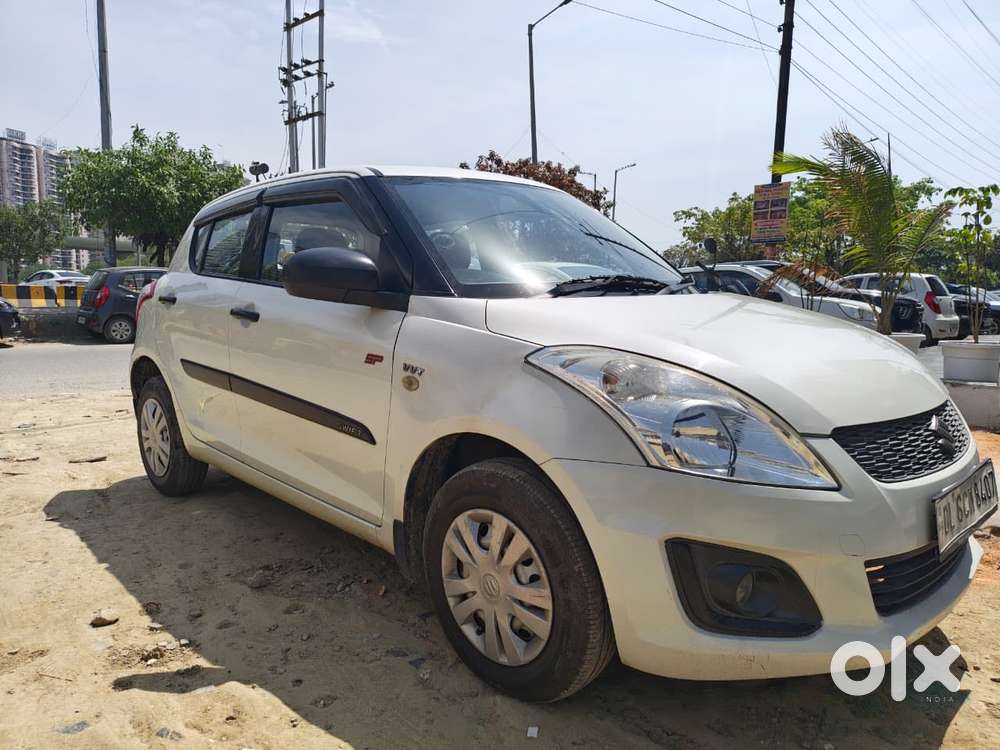Maruti Suzuki Swift Lxi Option, 2015, Petrol