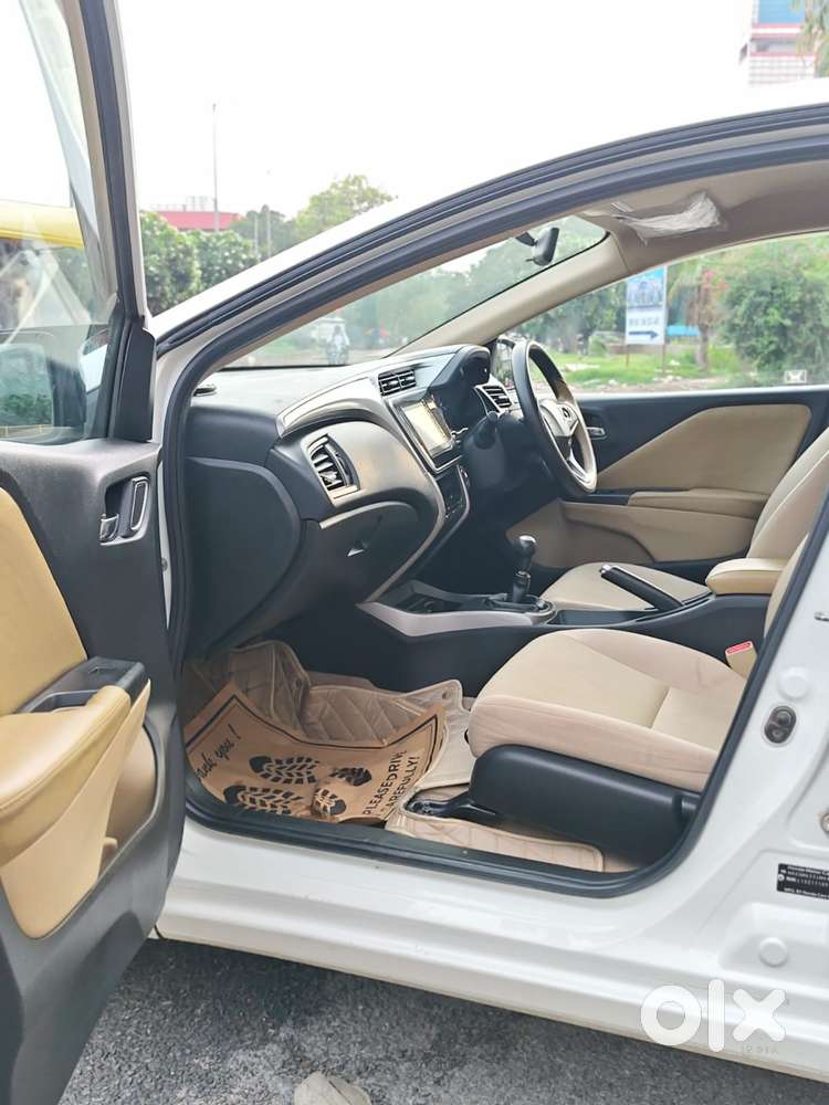 Honda City V Mt Exclusive, 2021, Petrol