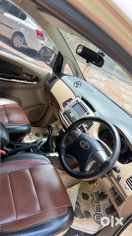Toyota Innova Diesel 2015