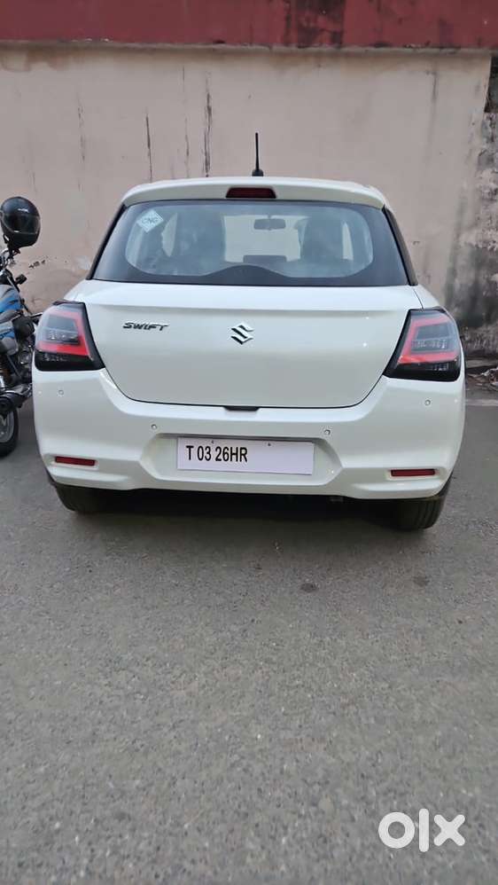 Maruti Suzuki Brezza Lxi 2026