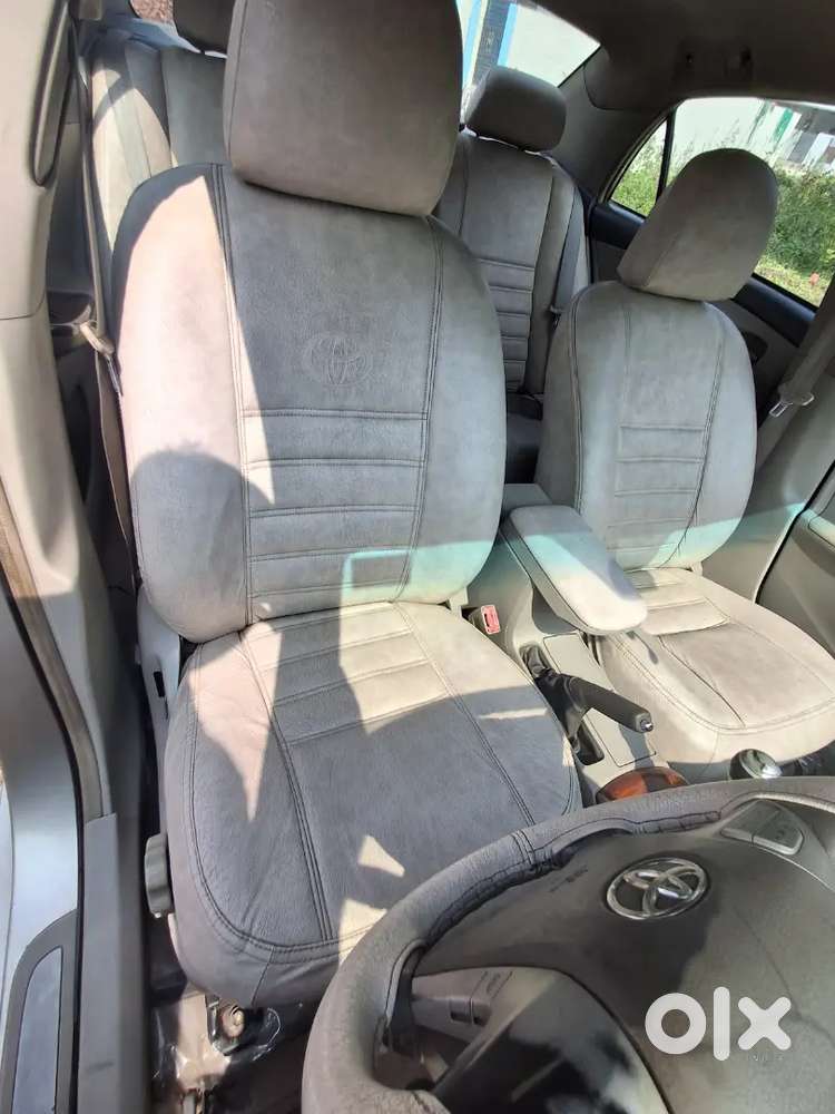 Toyota Corolla Altis 2010 Variant Gl
