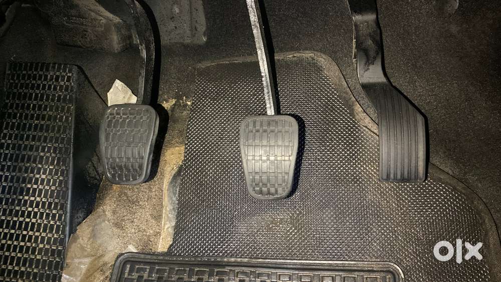 Tata Altroz Xe Cng, 2024, Cng & Hybrids