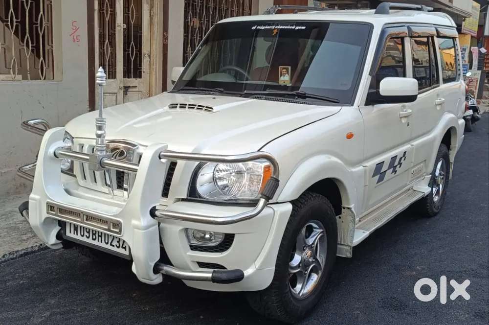 Mahindra Scorpio 2010 Diesel Manual