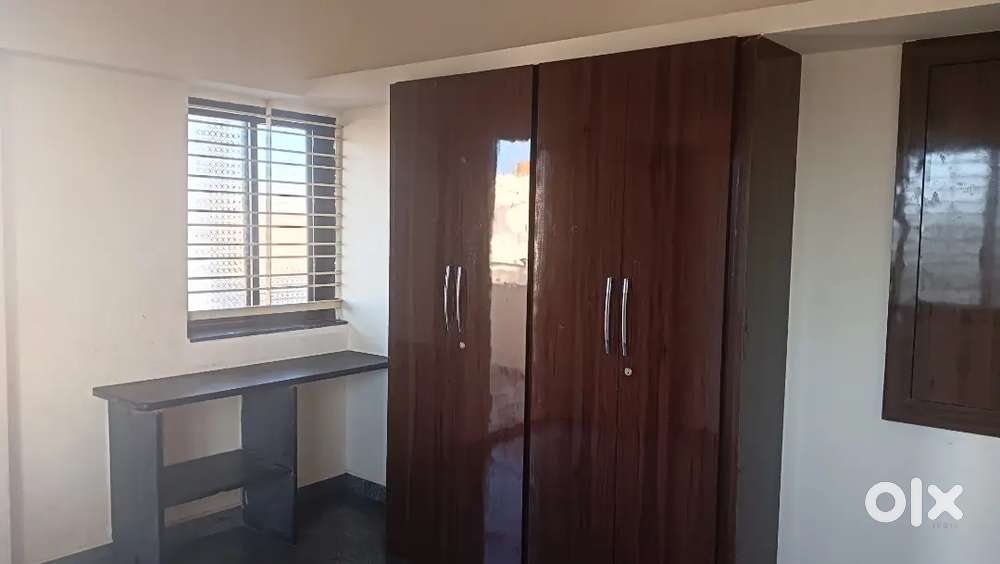 Single Room Rent