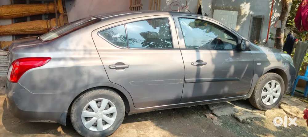 Nissan Sunny 2014 Petrol 80000 Km Driven
