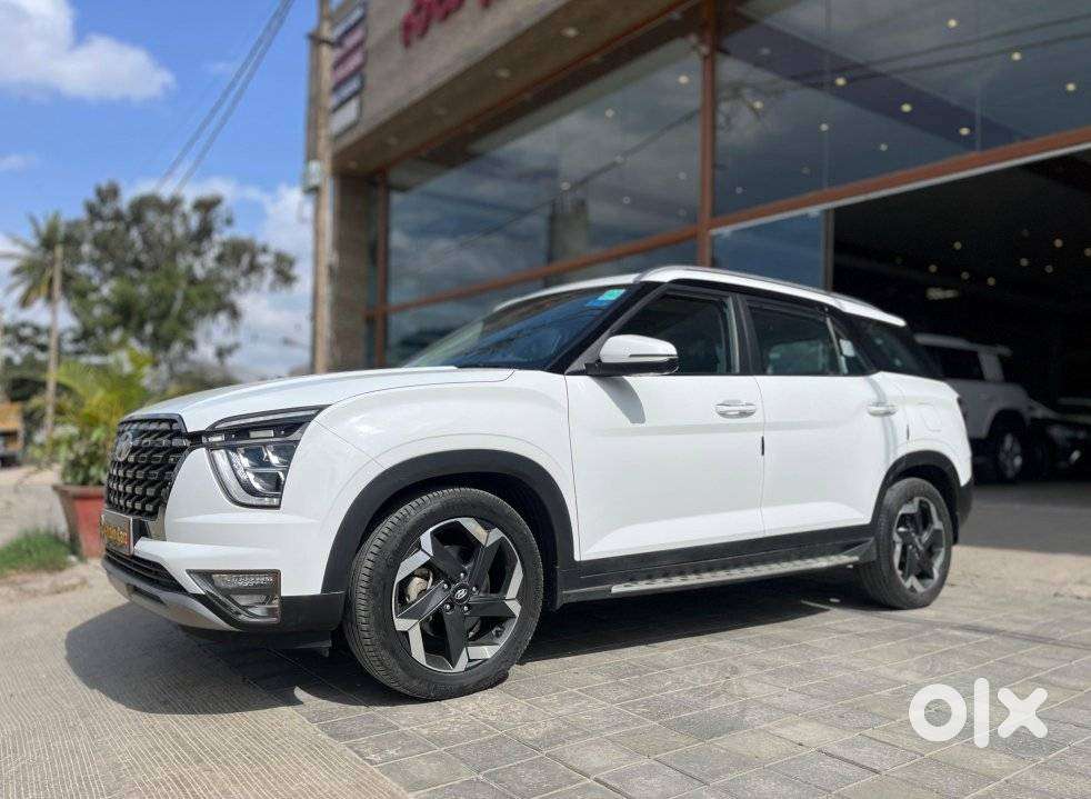 Hyundai Alcazar 2.0 Platinum (o) Petrol At 7 Str, 2022, Petrol