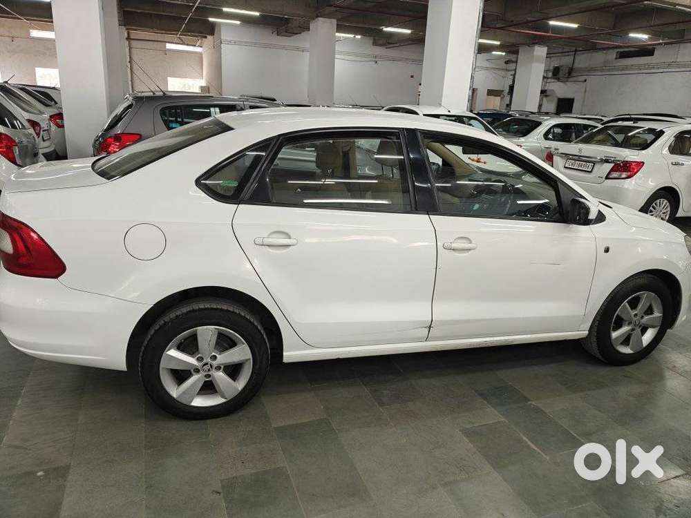 Skoda Rapid, 2015, Petrol