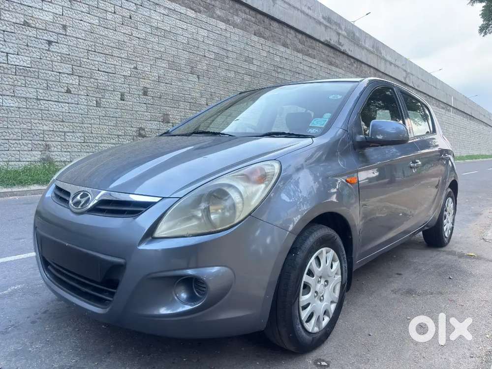 Hyundai I20 Magna Petrol 2011