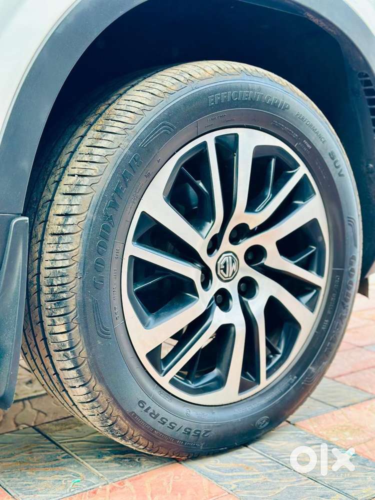 Mg Gloster Savvy 4x2 7str, 2023, Diesel