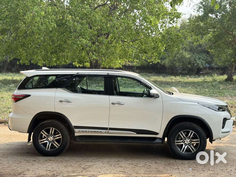 Toyota Fortuner [2021-ongoing] 2.8 2wd Diesel Mt, 2023, Diesel