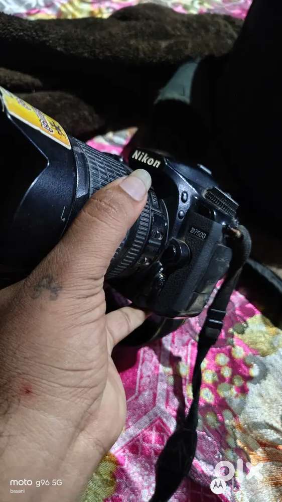 Nikon D 7500