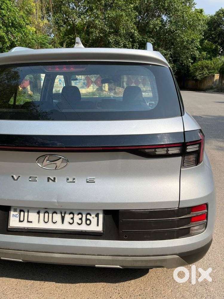 Hyundai Venue 1.2 S Plus, 2023, Petrol