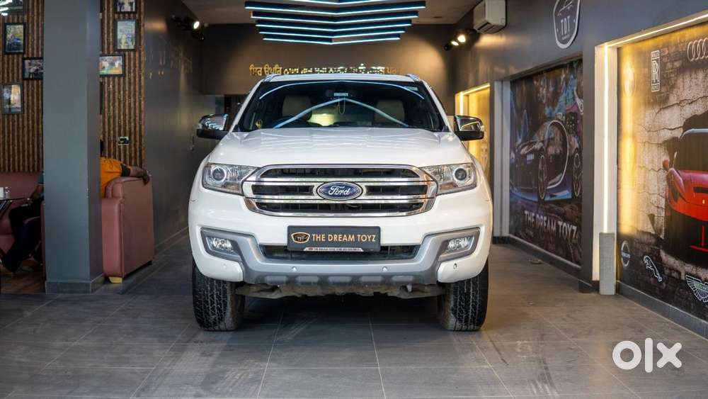 Ford Endeavour 3.2 Titanium At 4x4, 2017, Petrol