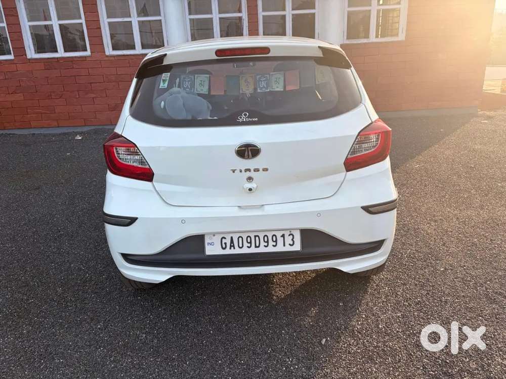 Tata Tiago 2024 Rhythm Petrol Manual