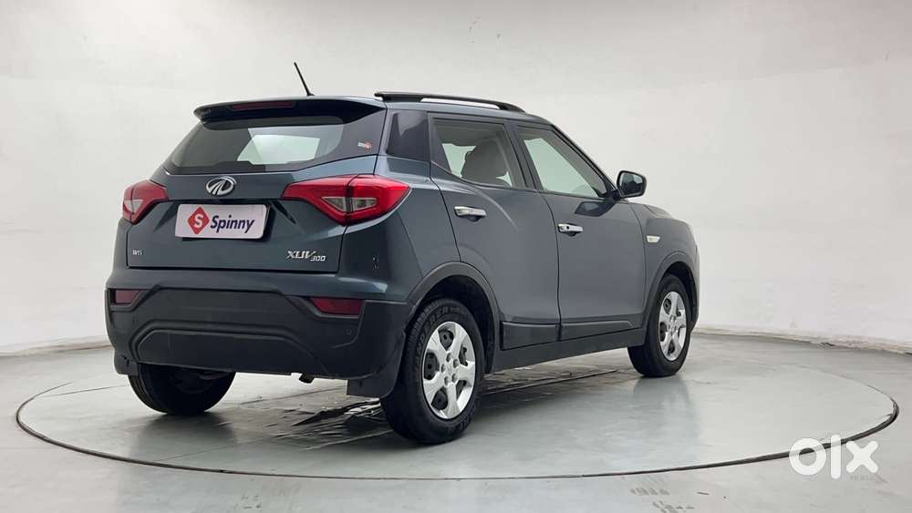 Mahindra Xuv300 W6, 2019, Petrol