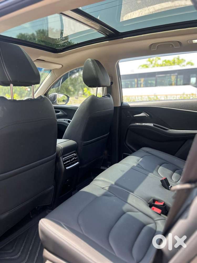 Mg Hector Blackstorm Cvt, 2025, Petrol