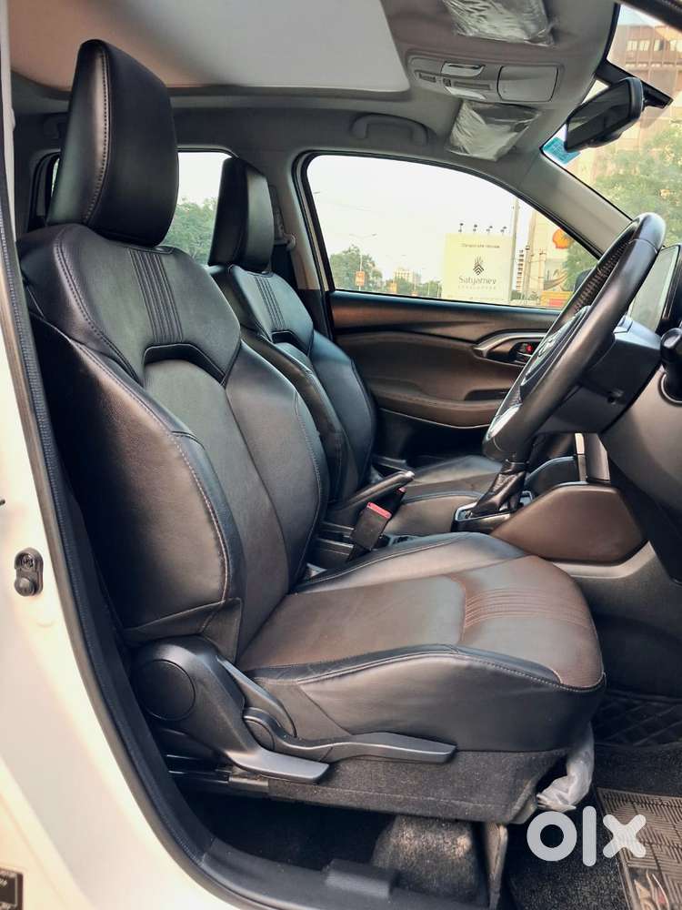 Toyota Urban Cruiser Hyryder 1.5 V Hybrid, 2022, Petrol