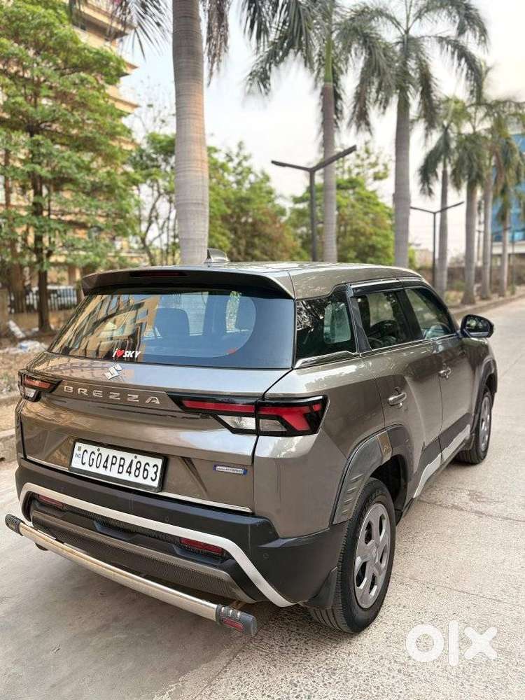 Maruti Suzuki Brezza 1.5 Vxi Smart Hybrid, 2023, Petrol